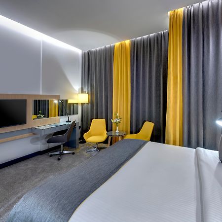 Urban Al Khoory Hotel Дубай Экстерьер фото